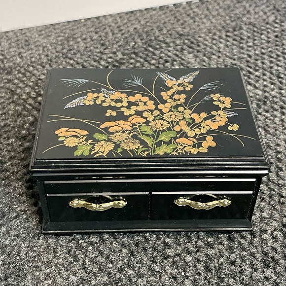 Asian Black Lacquer Ware Plastic Floral Jewelry Trinket Box Hong Kong Mirror - Picture 1 of 8